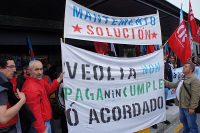 2016 04 27 ProtestaCIGsanidadePublicaCunqueiroVigo02.JPG